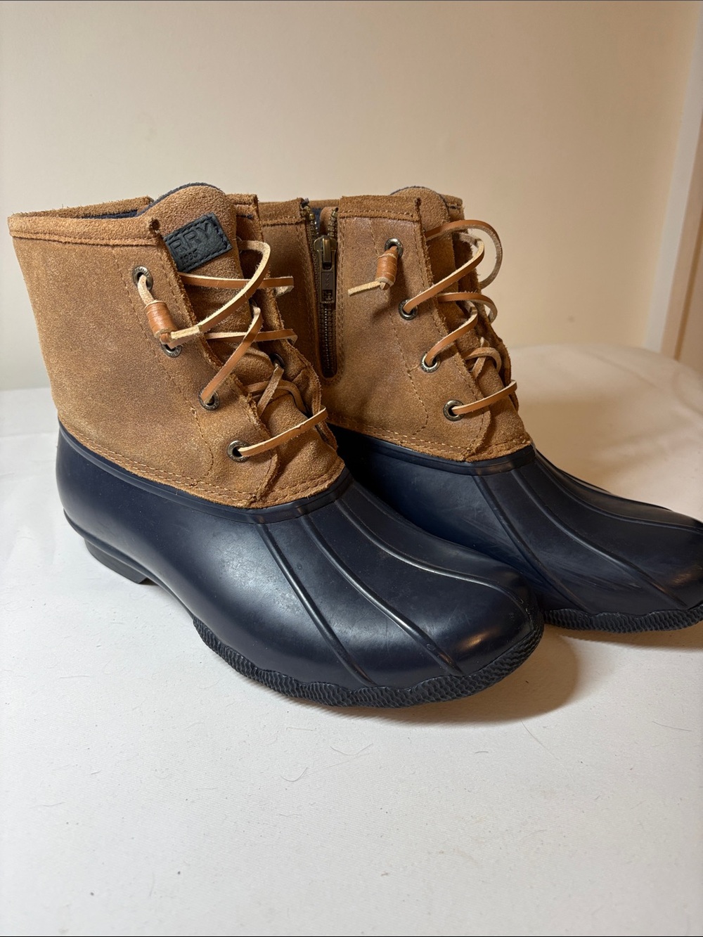 Sperry Navy and Tan Leather Top Rain Waterproof Duck Boot Size 8